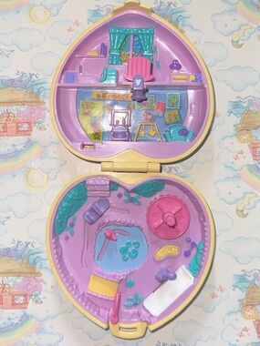 Polly Pocket